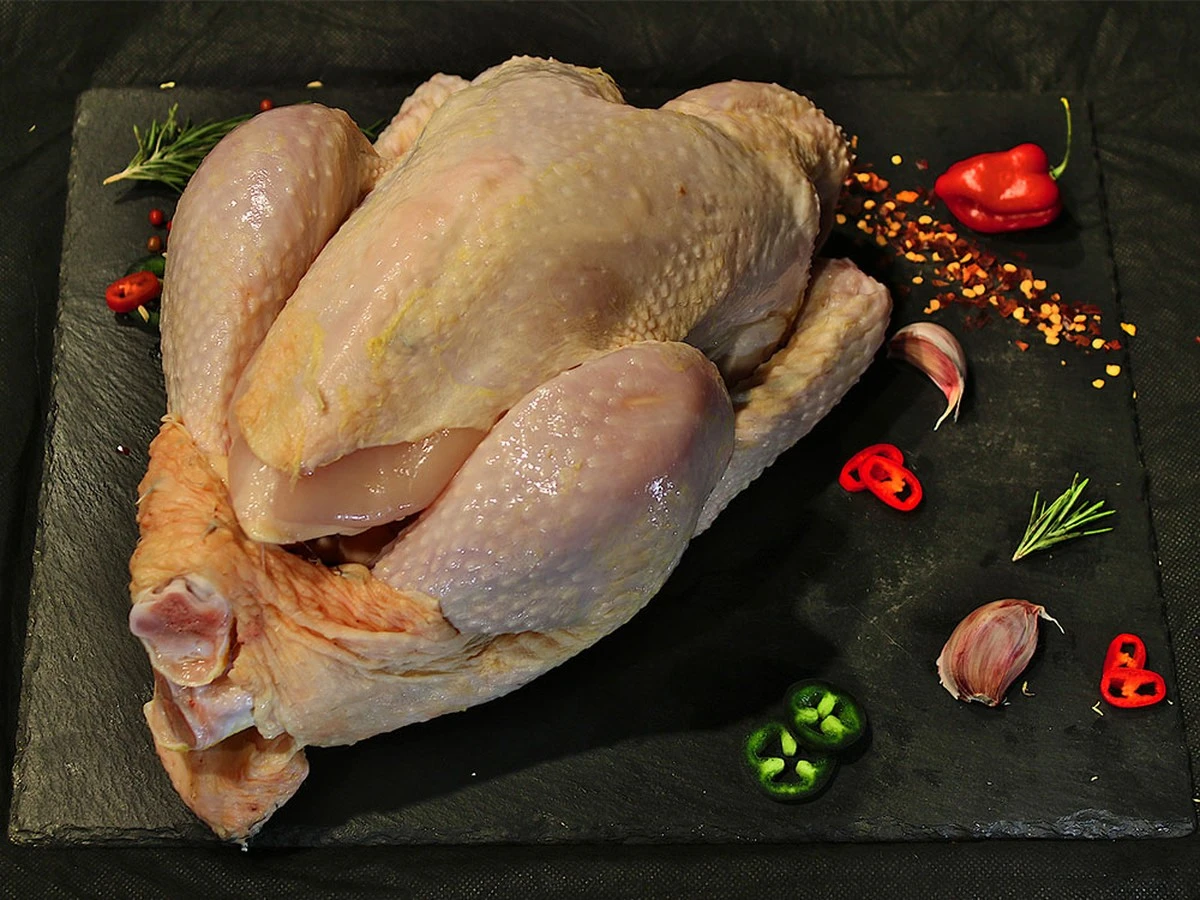 3 sencillos trucos para eliminar antibióticos y químicos de tu pollo comprado - image 1