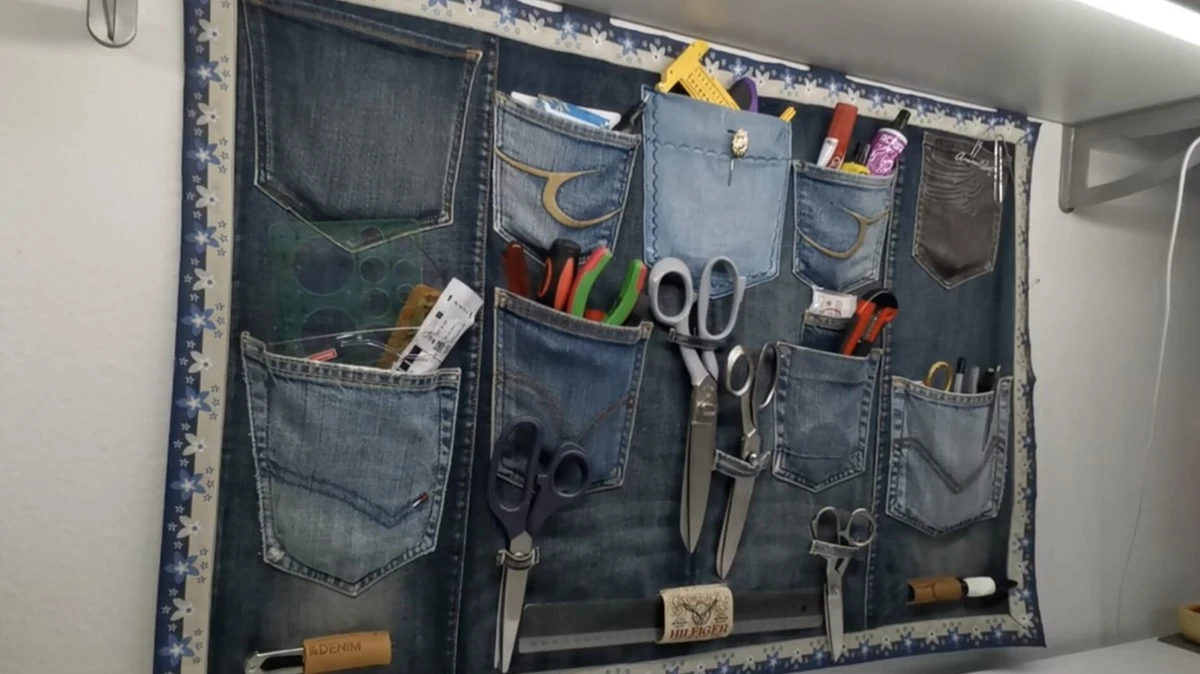 3 trucos con vaqueros viejos para darle vida a tu garaje