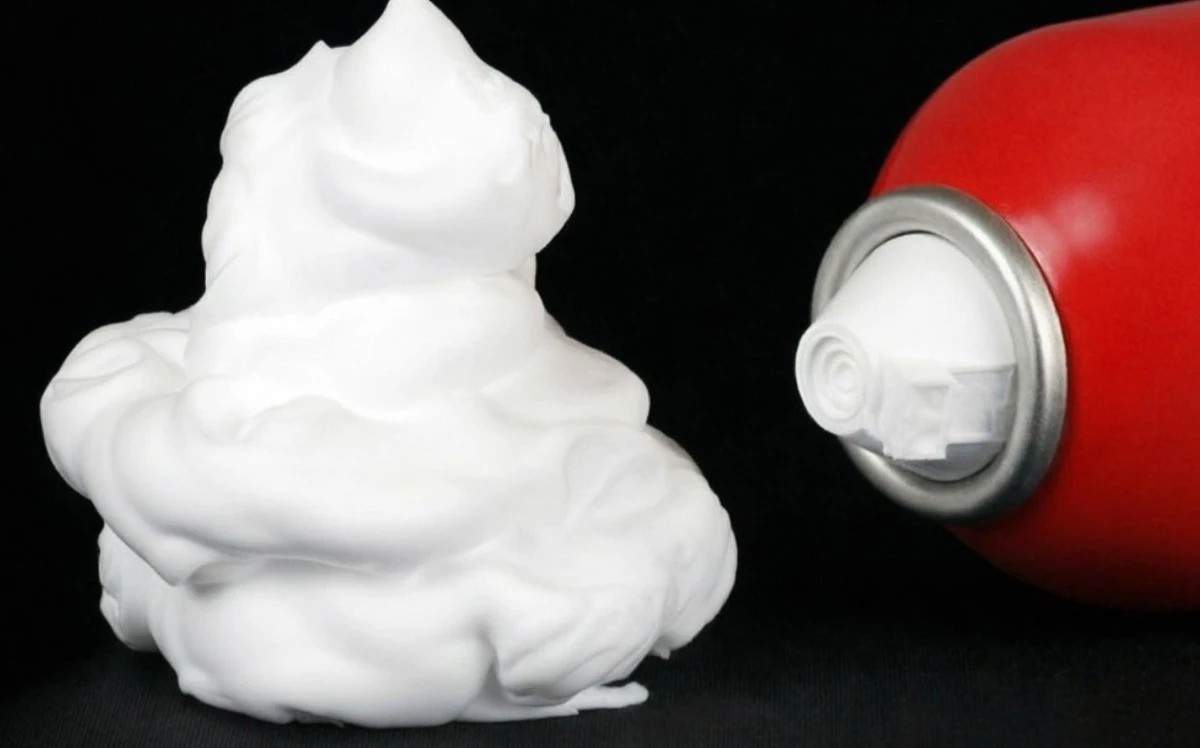 No tires esa espuma de afeitar caducada: trucos 'deco' y limpieza que te sorprenderán