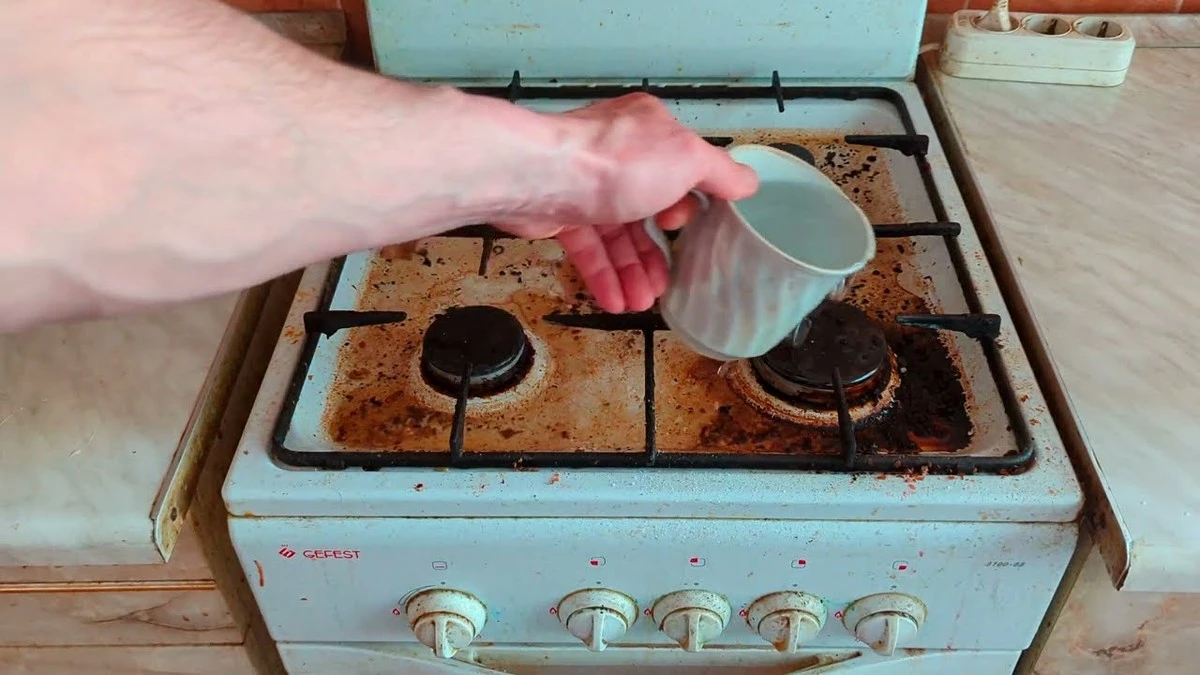 El truco que hace que las perillas de tu cocina queden impecables en minutos