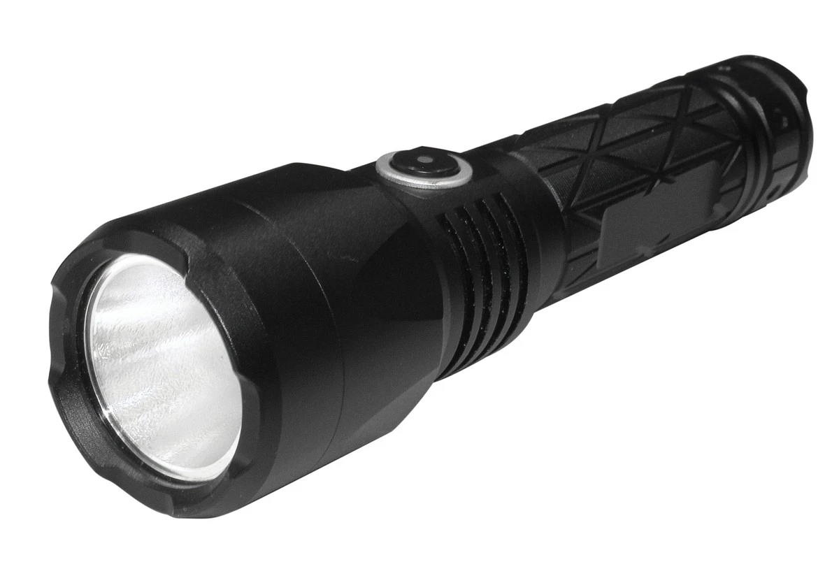 El electricista revela cómo crear un linterna eterna con solo 2 pilas: tu salvación en apagones - image 1