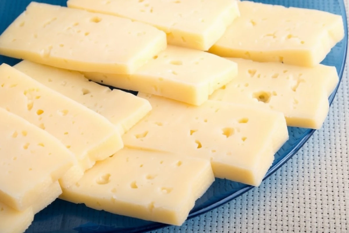 El queso: ¿aliado o enemigo para tu salud si lo comes a diario?