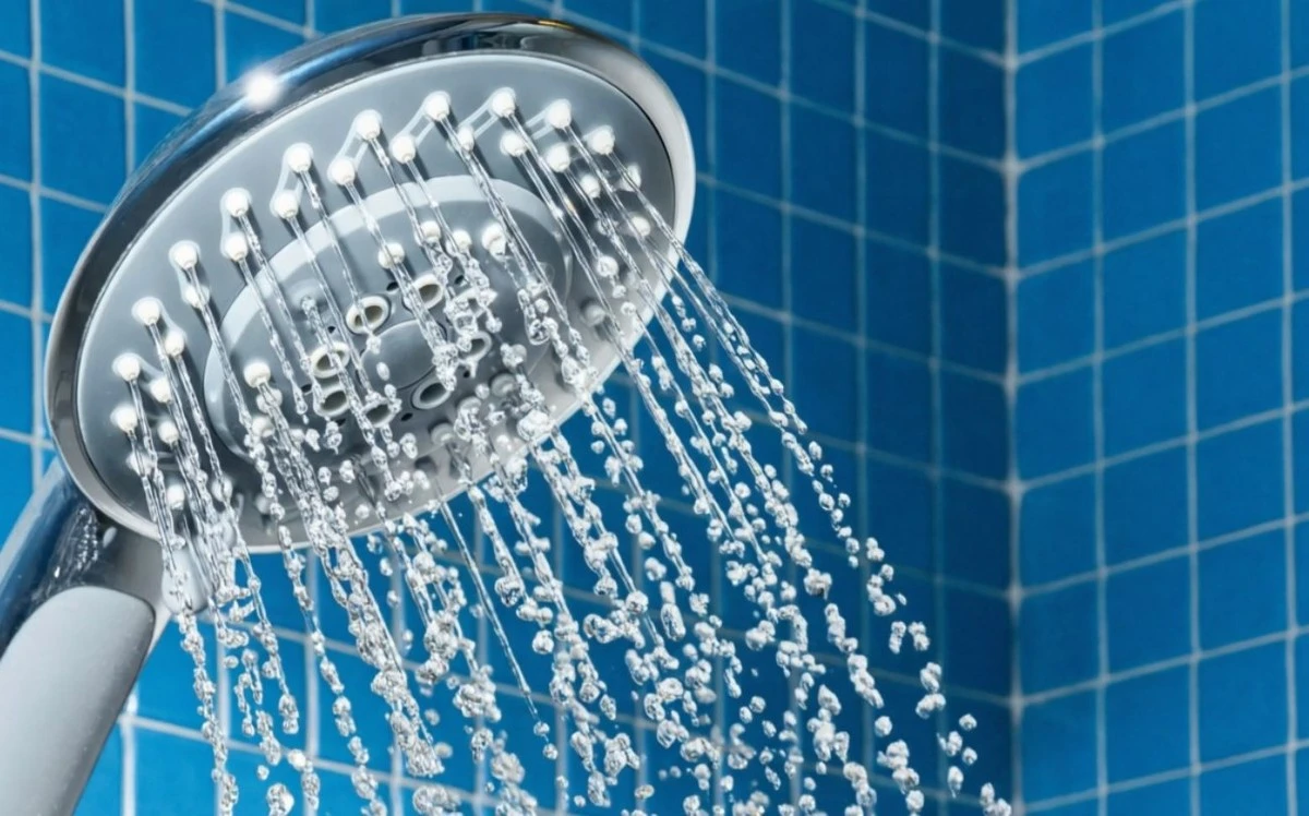 3 razones científicas para empezar a tomar duchas frías hoy mismo