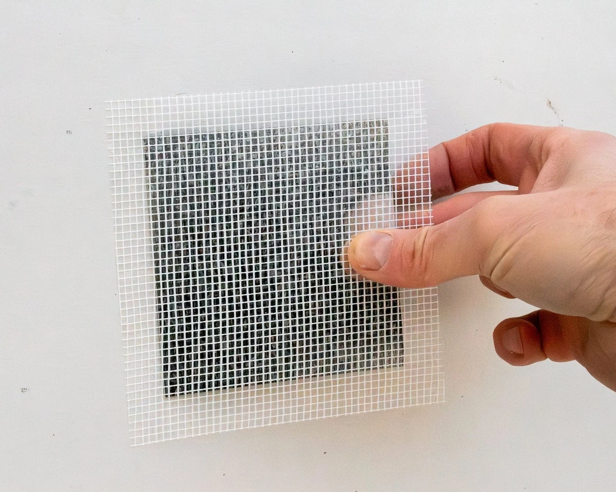 Cómo reparar agujeros en paneles de yeso: Guía experta para paredes y techos - image 1