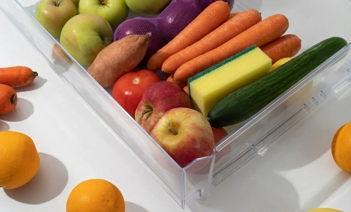 La esponja en el refrigerador: el truco de mi suegra que ahora aplico