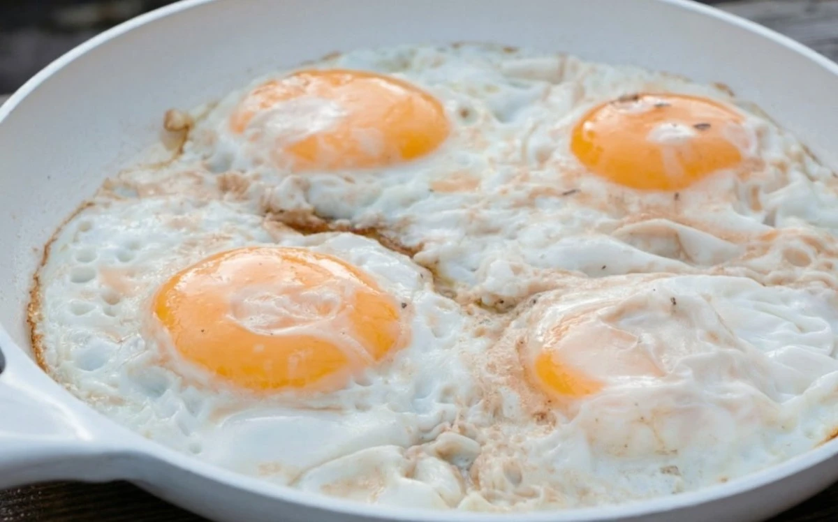 El secreto de la lonja para una tortilla perfecta: qué añadir a la sartén