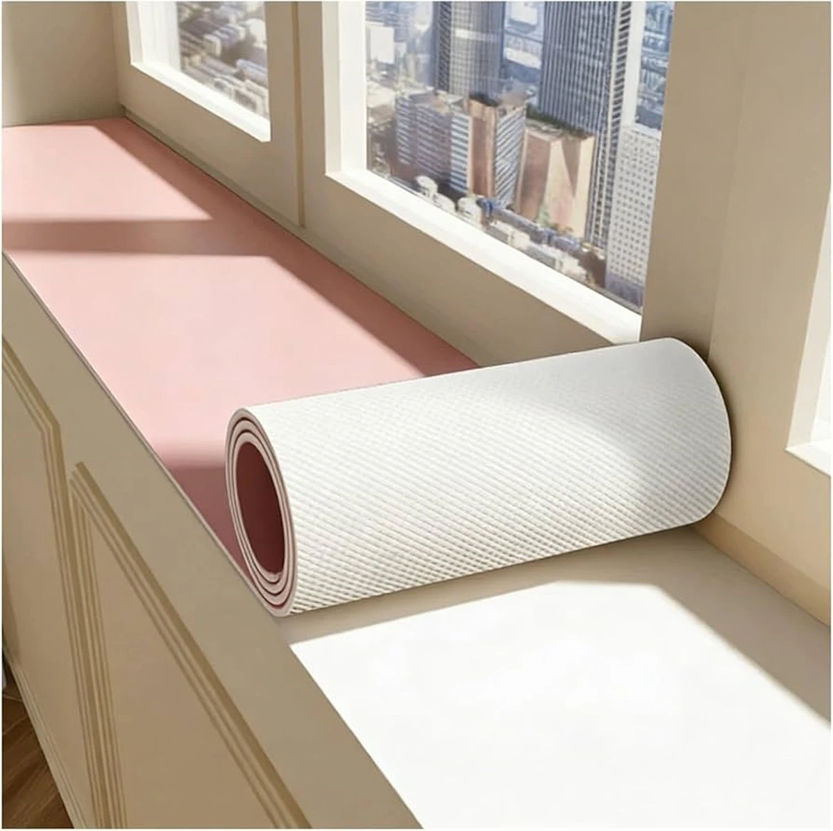 El truco infalible para proteger tus ventanas: la IA revela el uso secreto del tapete de silicona - image 1