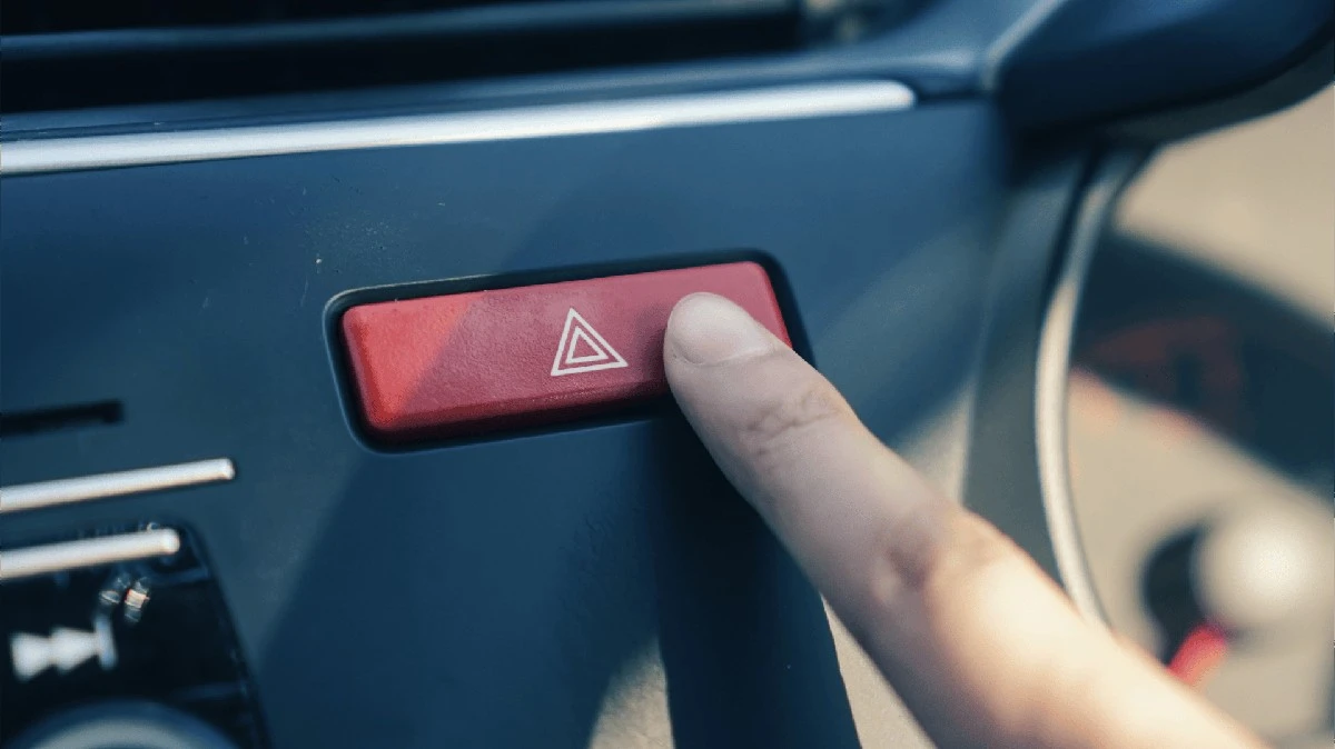 lucesdeemergenc-extra-1.webp Luces de emergencia y