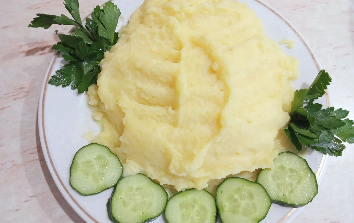 El secreto del puré de patatas esponjoso: un ingrediente que eleva el sabor