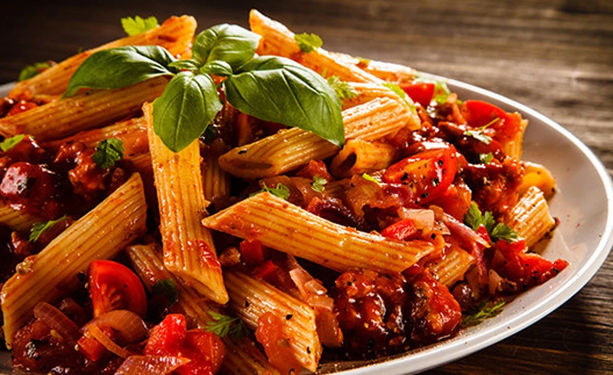 transformatusma-extra-1.webp Transforma tus macarrones simples en un plato de restaurante: una salsa mágica que lo cambia todo - image 1