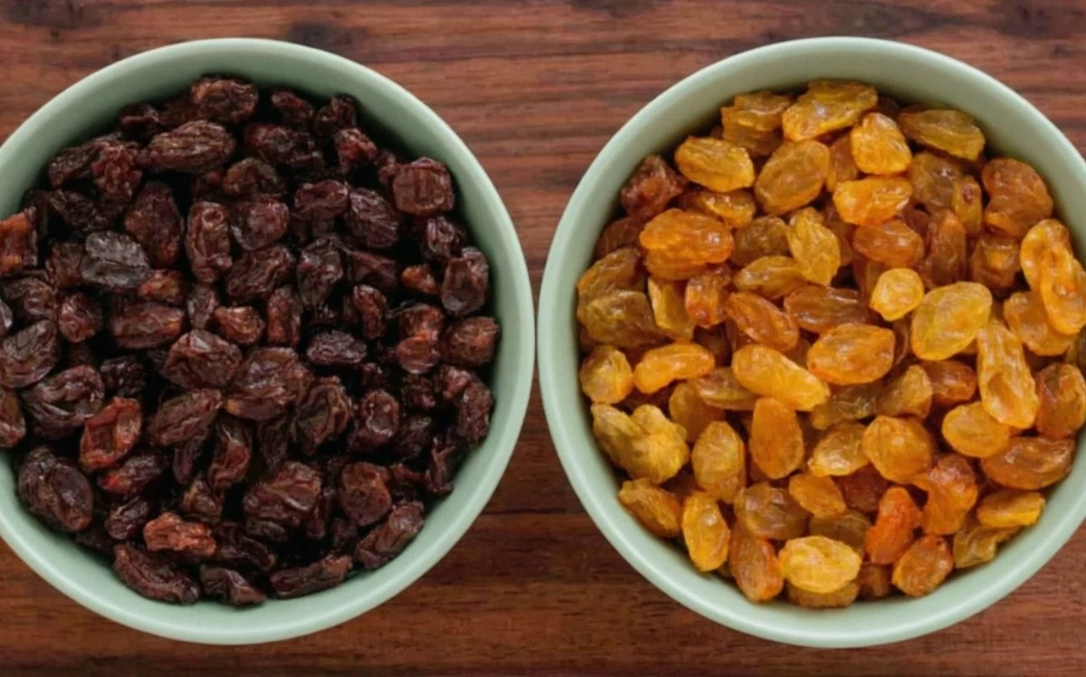 Lava las pasas en 5 minutos: el truco secreto de las abuelas para eliminar cera y suciedad