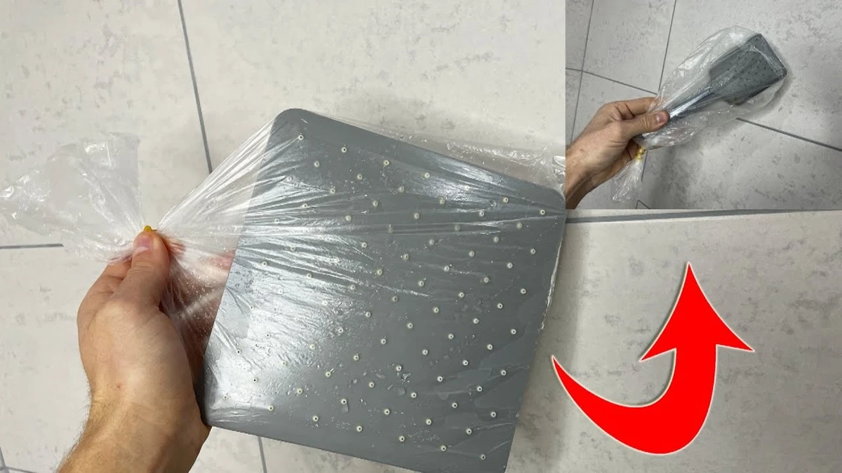 el reguero de tu ducha se ha debilitado el truco del vinagre que te devolverá la potencia perdida