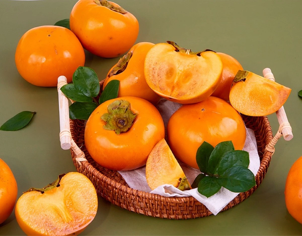 eltrucoinfalibl-extra-1.webp El truco infalible para elegir el caqui más dulce y sin astringencia - image 1