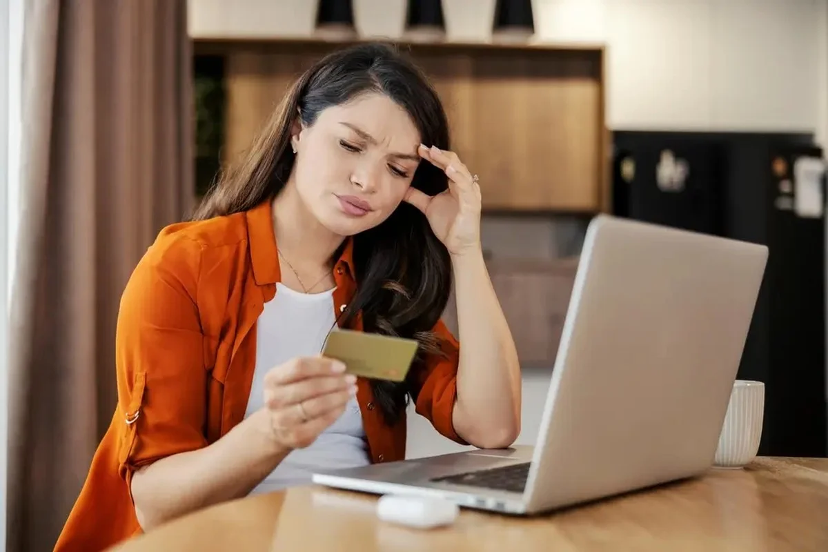 Desde esta cantidad, tu banco te preguntará de dónde vienen tus fondos y a quién los envías