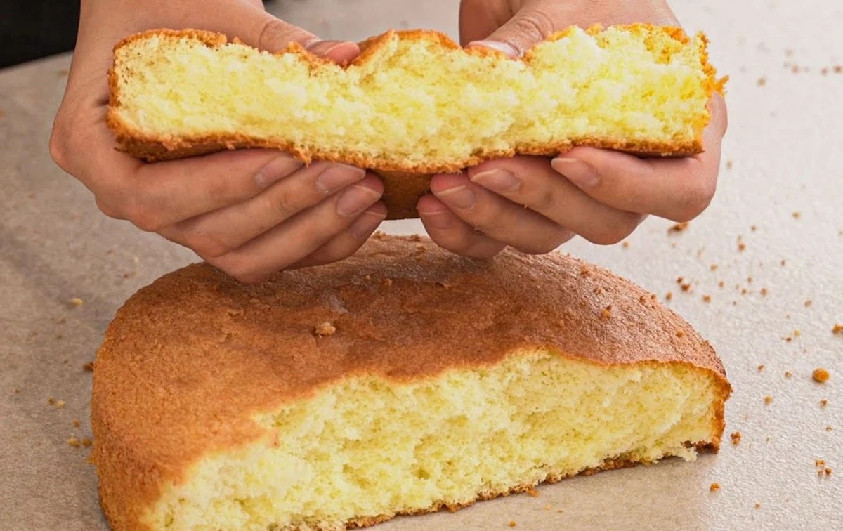 El truco del ingrediente secreto que evita que tu bizcocho se hunda tras el horneado