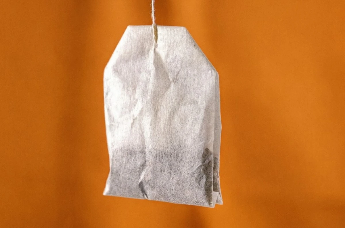 ¿Es seguro volver a usar una bolsita de té? El peligro oculto en tu taza