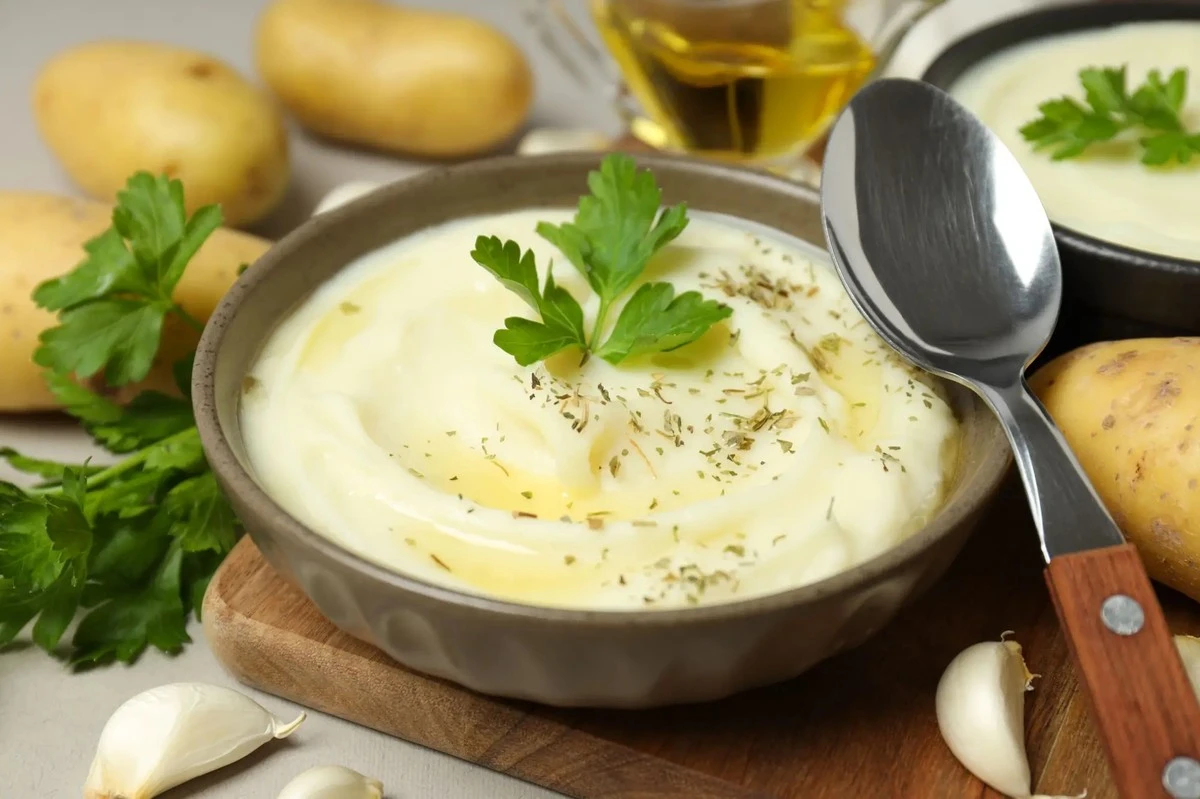 Cuánta sal ponerle al agua para puré de patatas: el secreto para un sabor perfecto