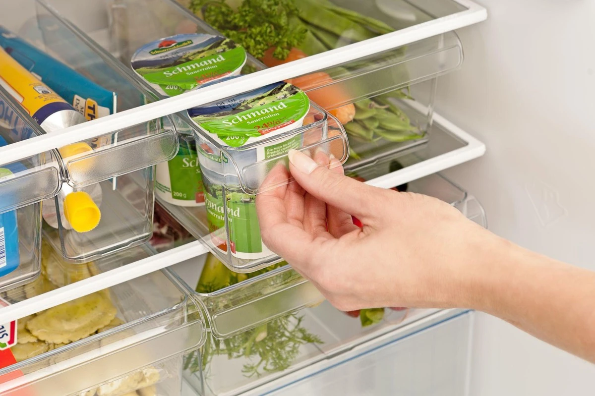 porquelasabuela-extra-1.webp Por qué las abuelas ponían periódico en el refrigerador: el truco que revive tus alimentos - image 1