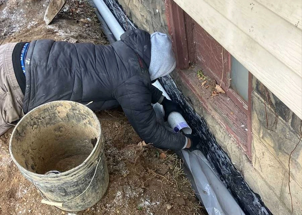 Cómo secar tu sótano húmedo en primavera: métodos efectivos sin gastar de más - image 1