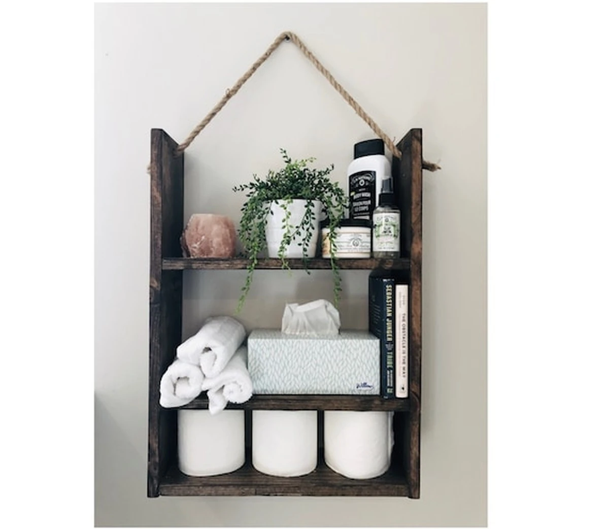 El truco viral de la cesta de frutas en el baño: las vecinas ya lo copian - image 1