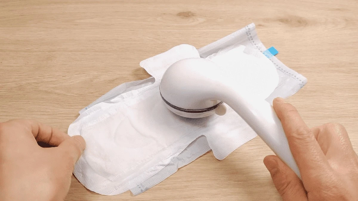 Limpia tu alcachofa de ducha en 15 minutos: el truco del vinagre y la "cosa" que necesitas