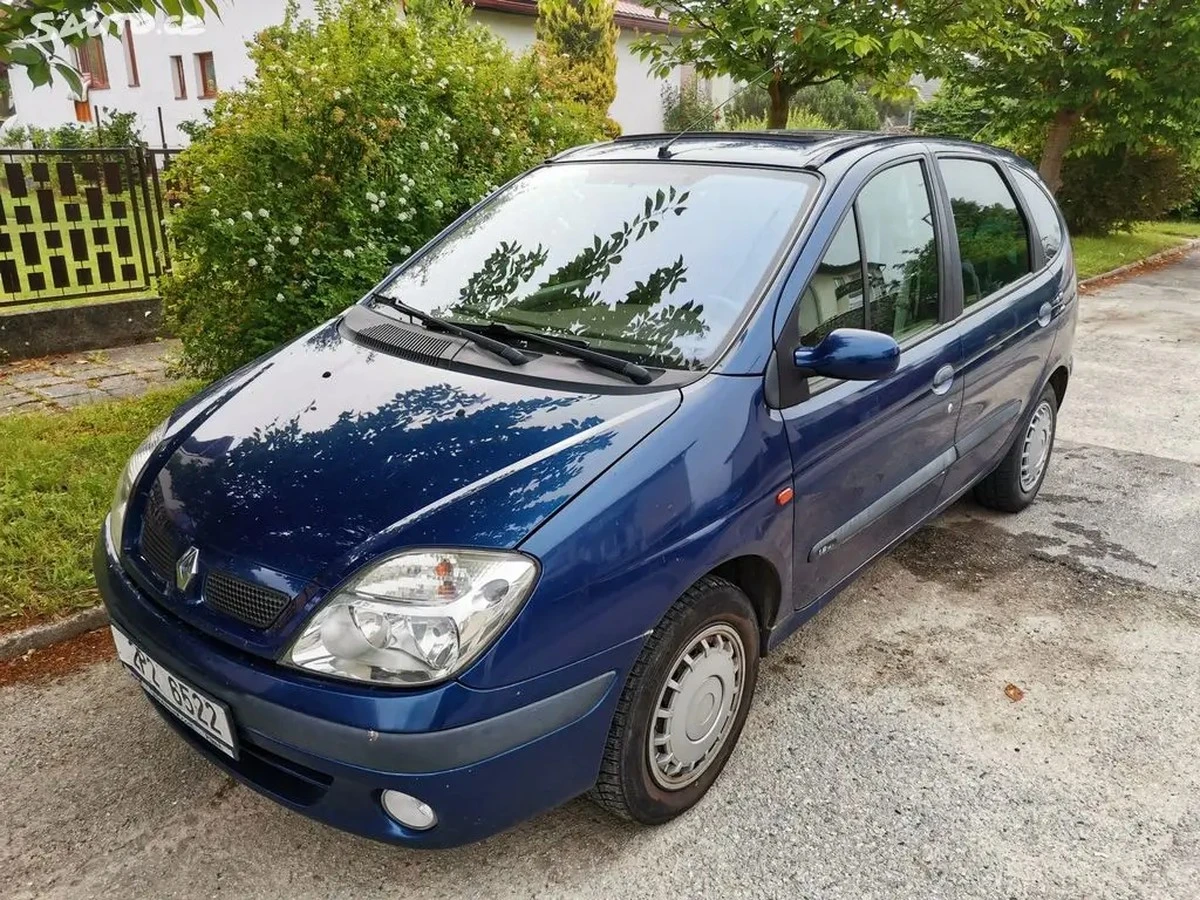 El coche más barato de [country]: Podrías comprar varios con tu sueldo y no está nada mal