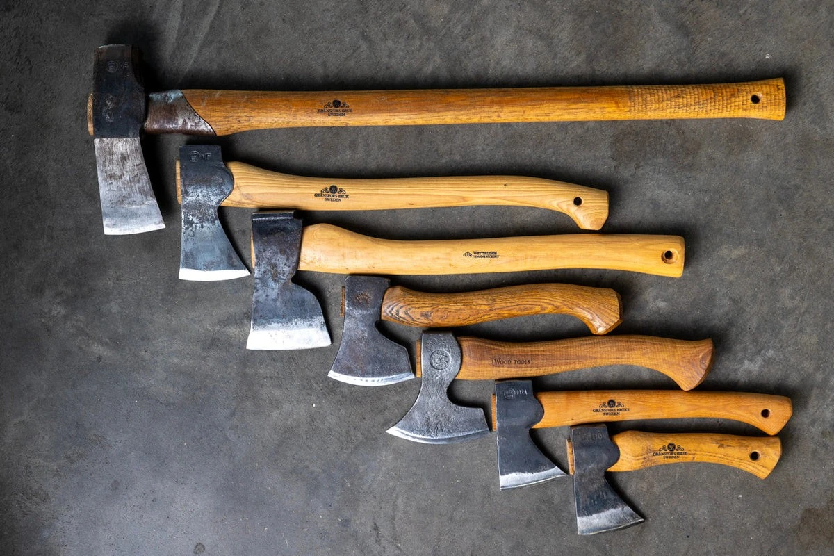 El hacha perfecta: el acero, el filo y el mango que necesitas para tu casa - image 1