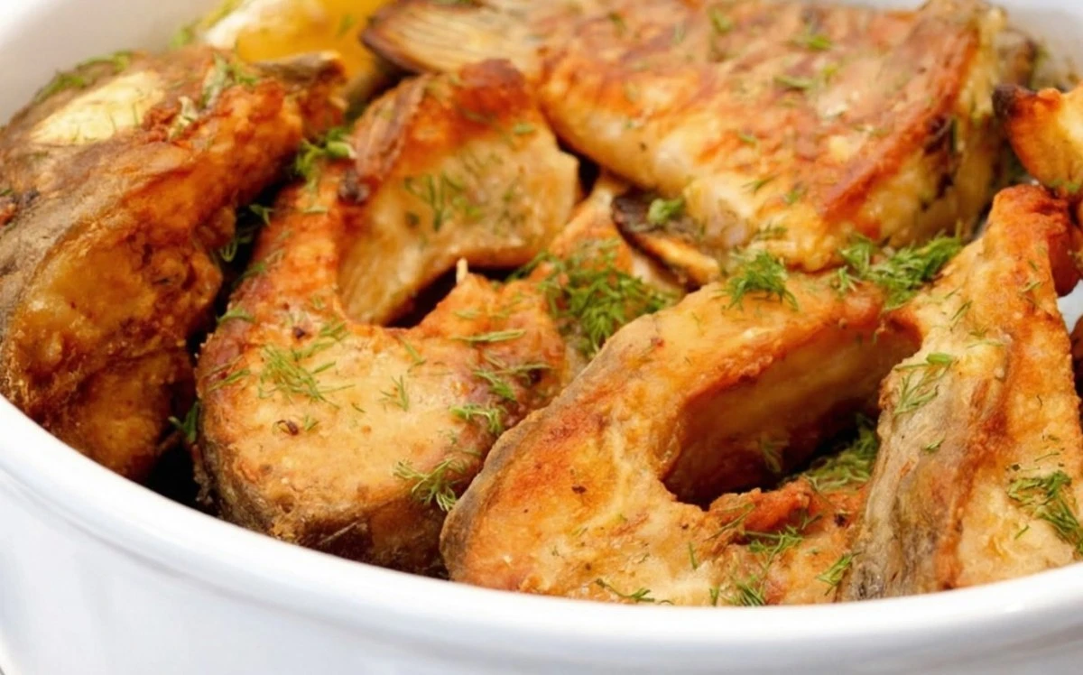 El secreto de la piel de pescado crujiente: el truco que te hará babear