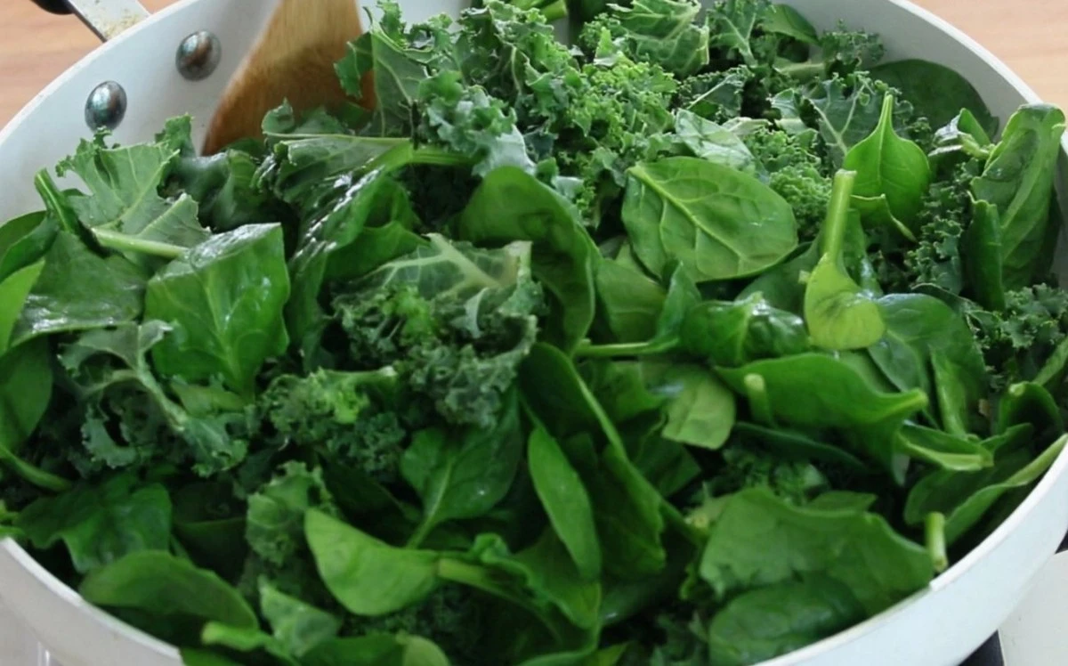 Fortalece tus huesos sin fármacos: los alimentos caseros que marcan la diferencia