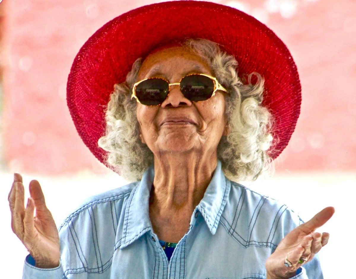 Cree en ello o no: 4 frases protectoras que me enseñó mi abuela. Se transmiten en mi familia.